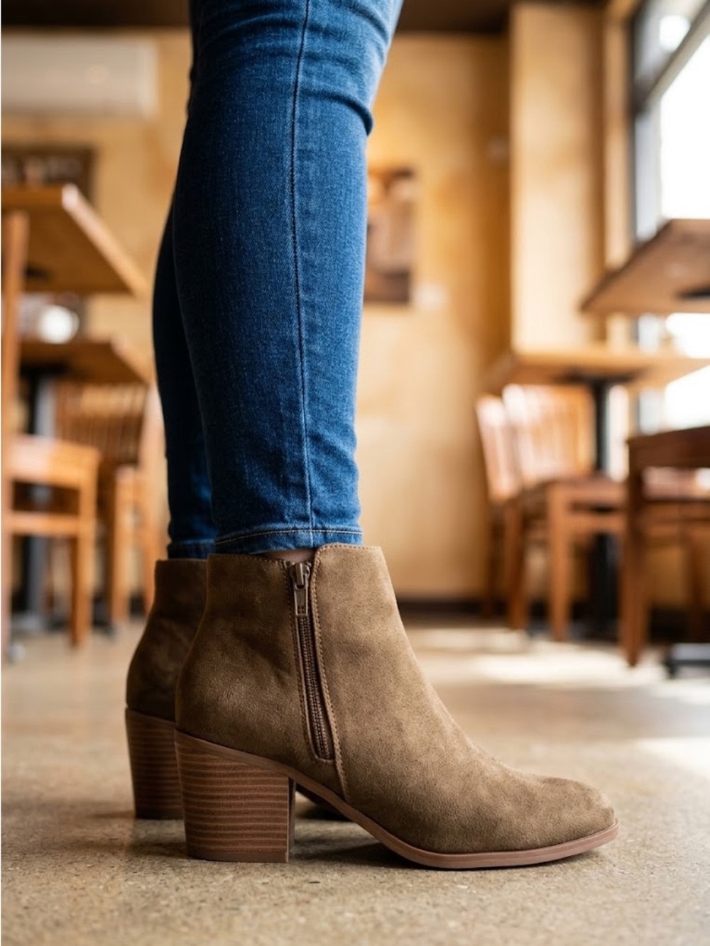 Groove Sandy Brown Faux Suede Side Zip Ankle Booties, Size 7.5